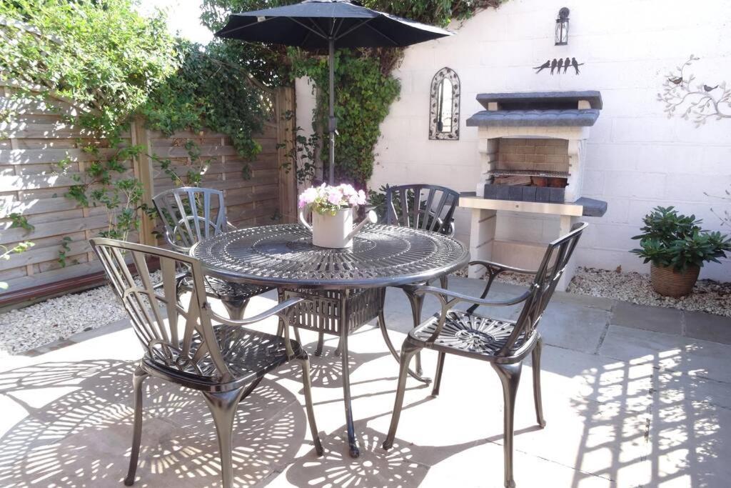 Lowlands Cottage Beccles Luaran gambar